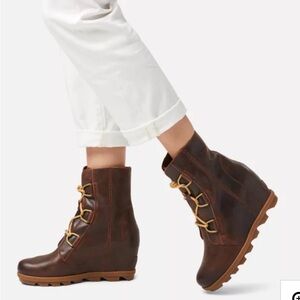Sorel Joan of Arctic II Wedge Boot - Sz 9
